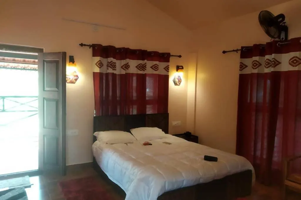Sansree'S Puzhakkal Riverview Cottage Pinangode Holiday home